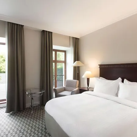 Radisson Blu Carlton Hotel, Bratislava-3